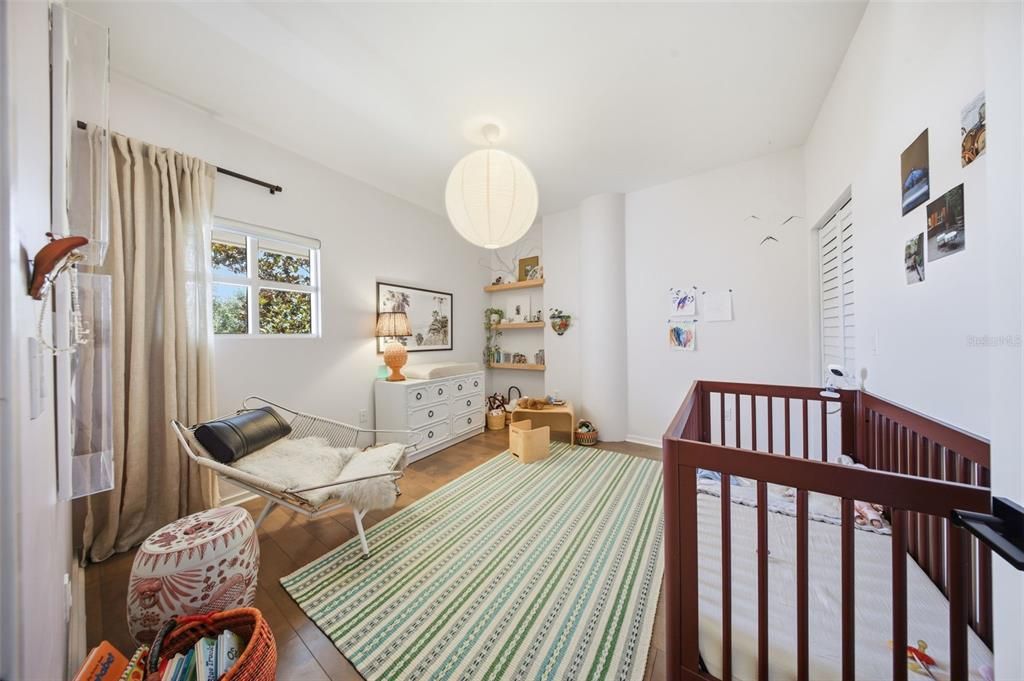 For Sale: $574,900 (3 beds, 2 baths, 1593 Square Feet)