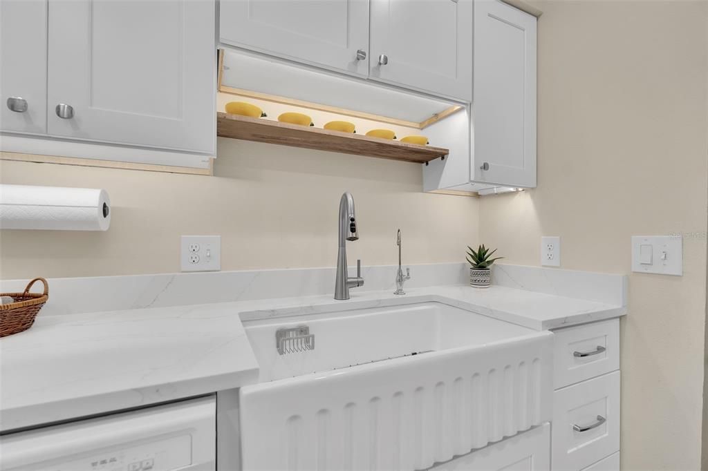В аренду: $2,300 (2 спален, 2 ванн, 1108 Квадратных фут)