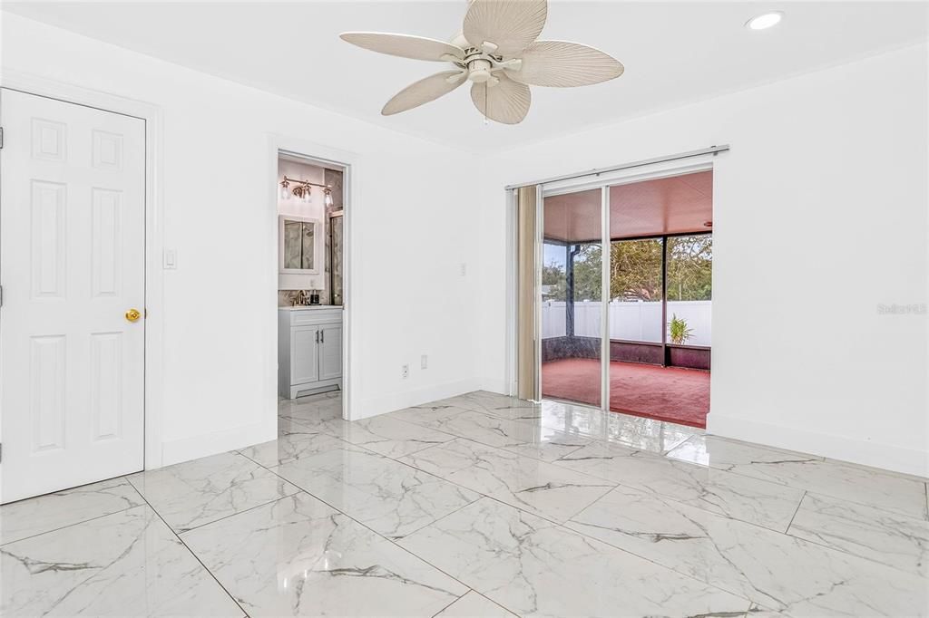 На продажу: $339,000 (3 спален, 2 ванн, 1691 Квадратных фут)