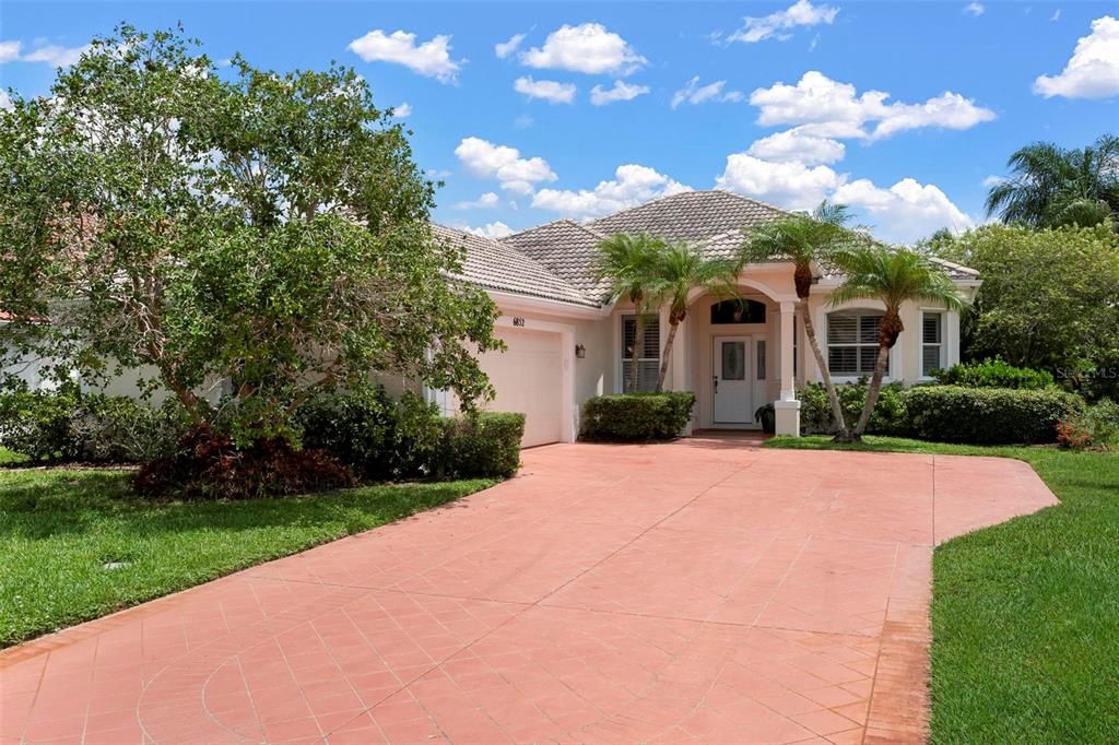 For Sale: $498,000 (3 beds, 2 baths, 1745 Square Feet)