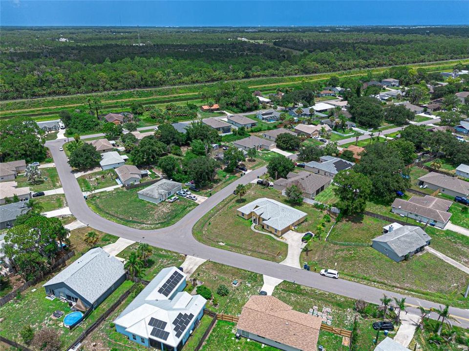 На продажу: $359,900 (3 спален, 2 ванн, 1750 Квадратных фут)