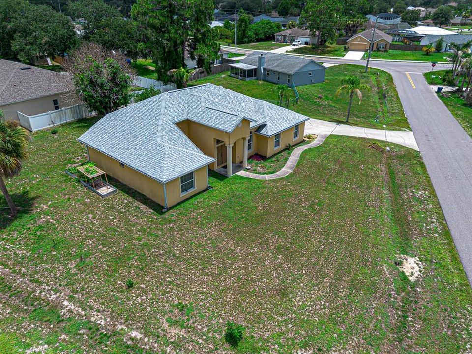 На продажу: $359,900 (3 спален, 2 ванн, 1750 Квадратных фут)