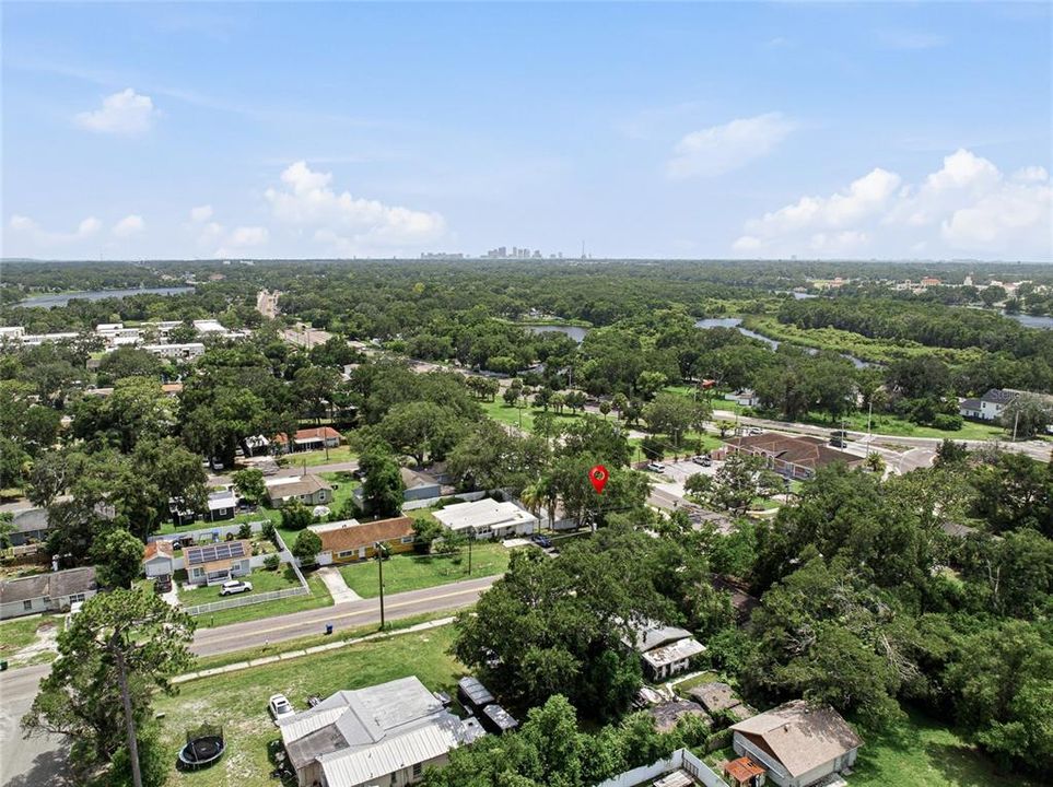 En Venta: $419,000 (4 camas, 3 baños, 1793 Pies cuadrados)