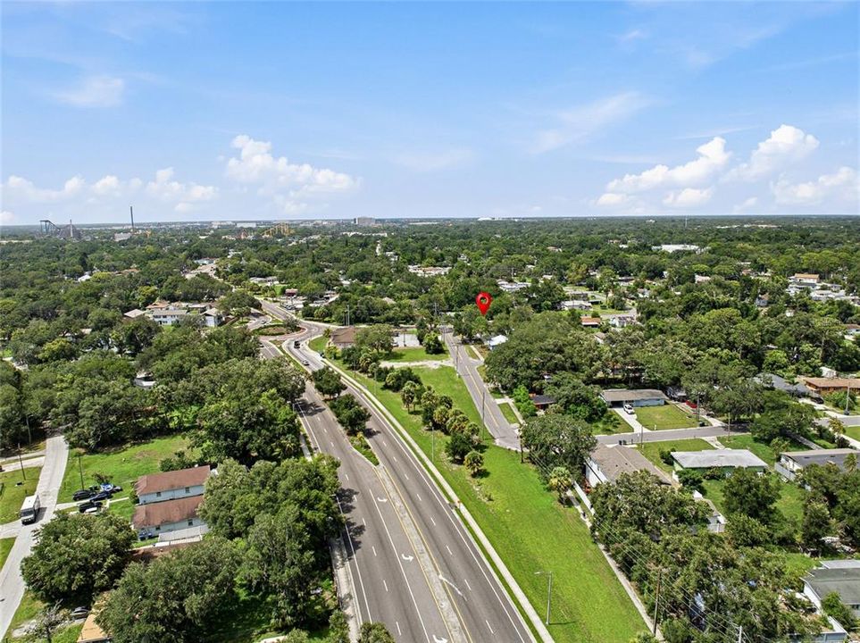 En Venta: $419,000 (4 camas, 3 baños, 1793 Pies cuadrados)