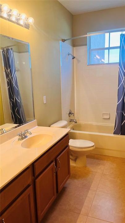 En Venta: $509,000 (4 camas, 2 baños, 2656 Pies cuadrados)