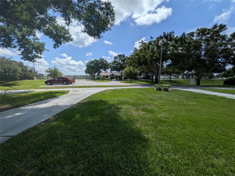 For Sale: $215,000 (2 beds, 2 baths, 1230 Square Feet)