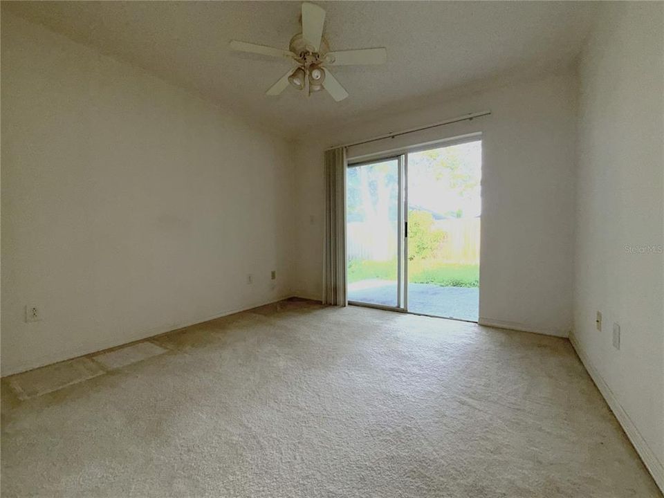 For Sale: $264,000 (3 beds, 2 baths, 1182 Square Feet)