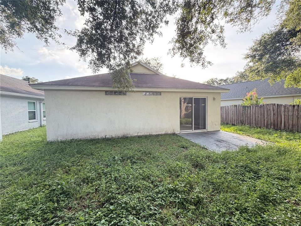 For Sale: $264,000 (3 beds, 2 baths, 1182 Square Feet)