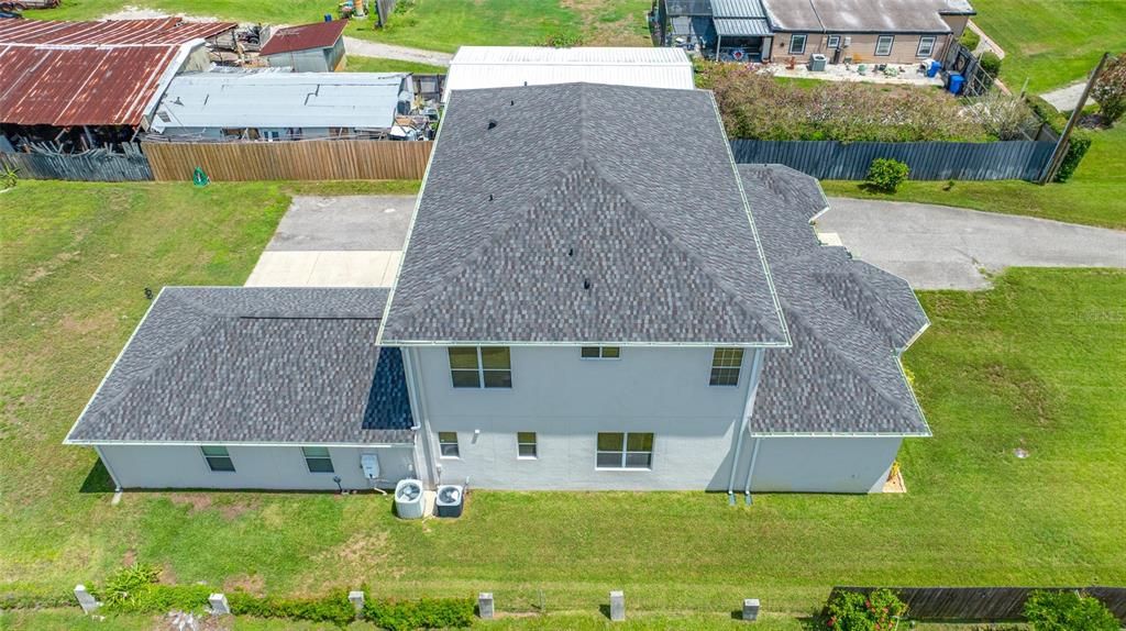 For Sale: $949,000 (6 beds, 4 baths, 4422 Square Feet)