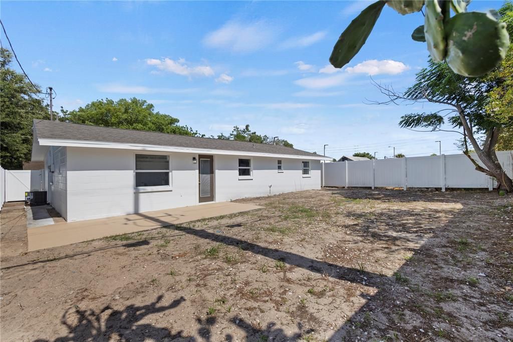 En Venta: $274,900 (3 camas, 2 baños, 1199 Pies cuadrados)