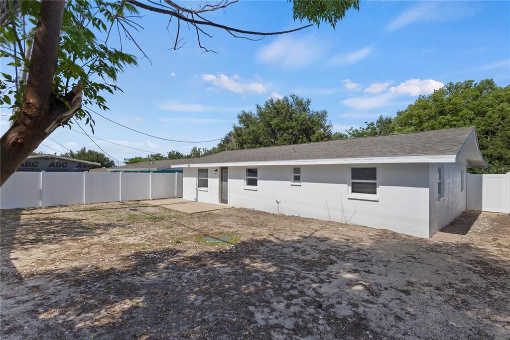 En Venta: $274,900 (3 camas, 2 baños, 1199 Pies cuadrados)