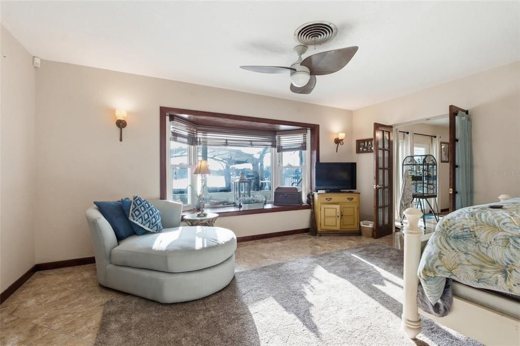 En Venta: $1,695,000 (4 camas, 3 baños, 2420 Pies cuadrados)