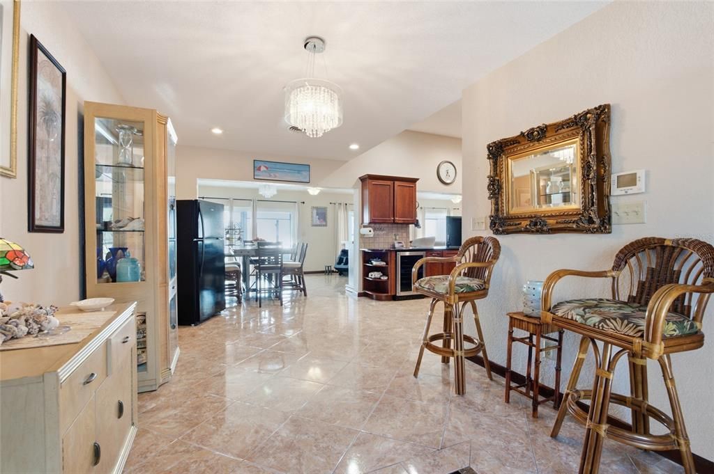 En Venta: $1,695,000 (4 camas, 3 baños, 2420 Pies cuadrados)