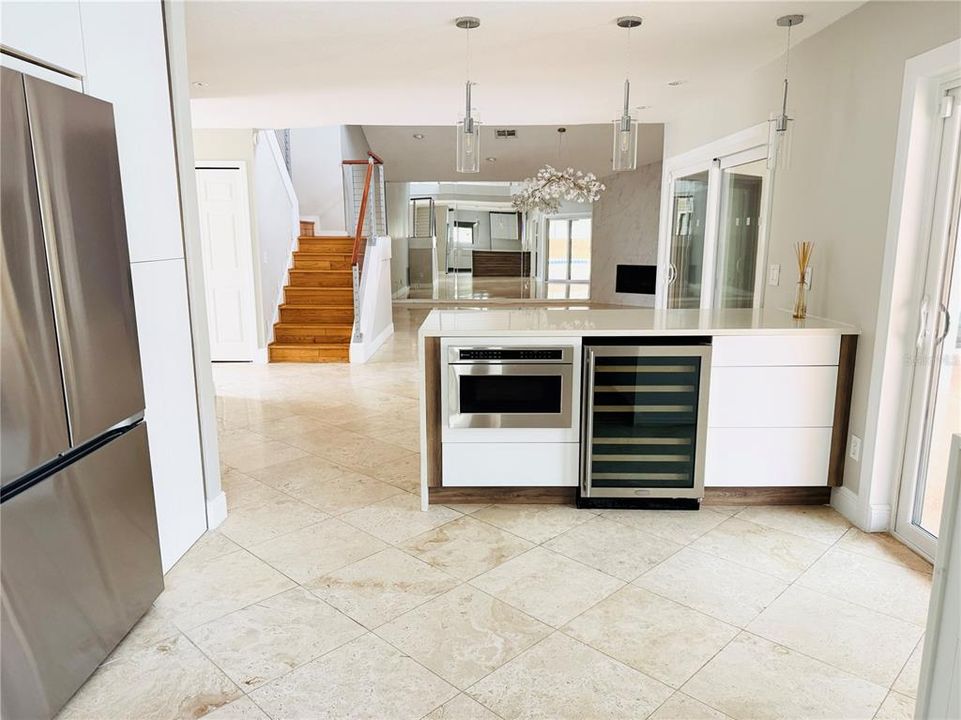 На продажу: $795,000 (3 спален, 2 ванн, 2323 Квадратных фут)