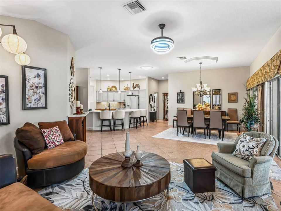 For Sale: $750,000 (3 beds, 2 baths, 2097 Square Feet)