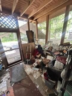 На продажу: $150,000 (2 спален, 2 ванн, 1332 Квадратных фут)