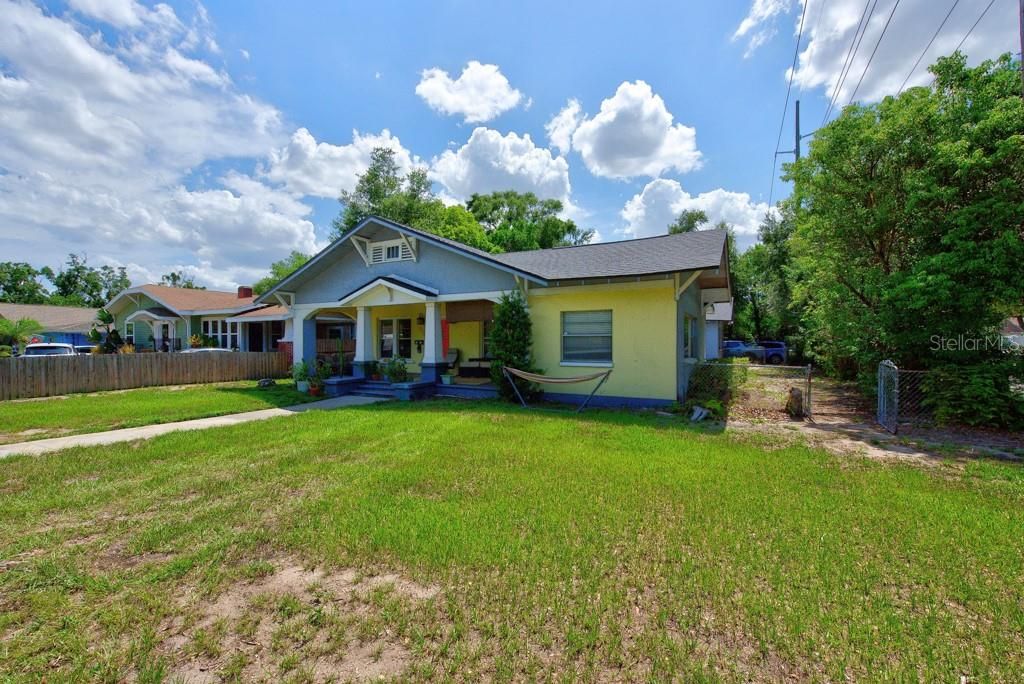 En Venta: $525,000 (5 camas, 3 baños, 2305 Pies cuadrados)