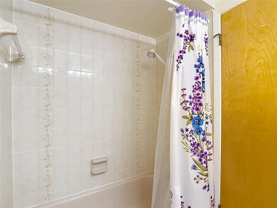 En Venta: $299,900 (2 camas, 2 baños, 1373 Pies cuadrados)