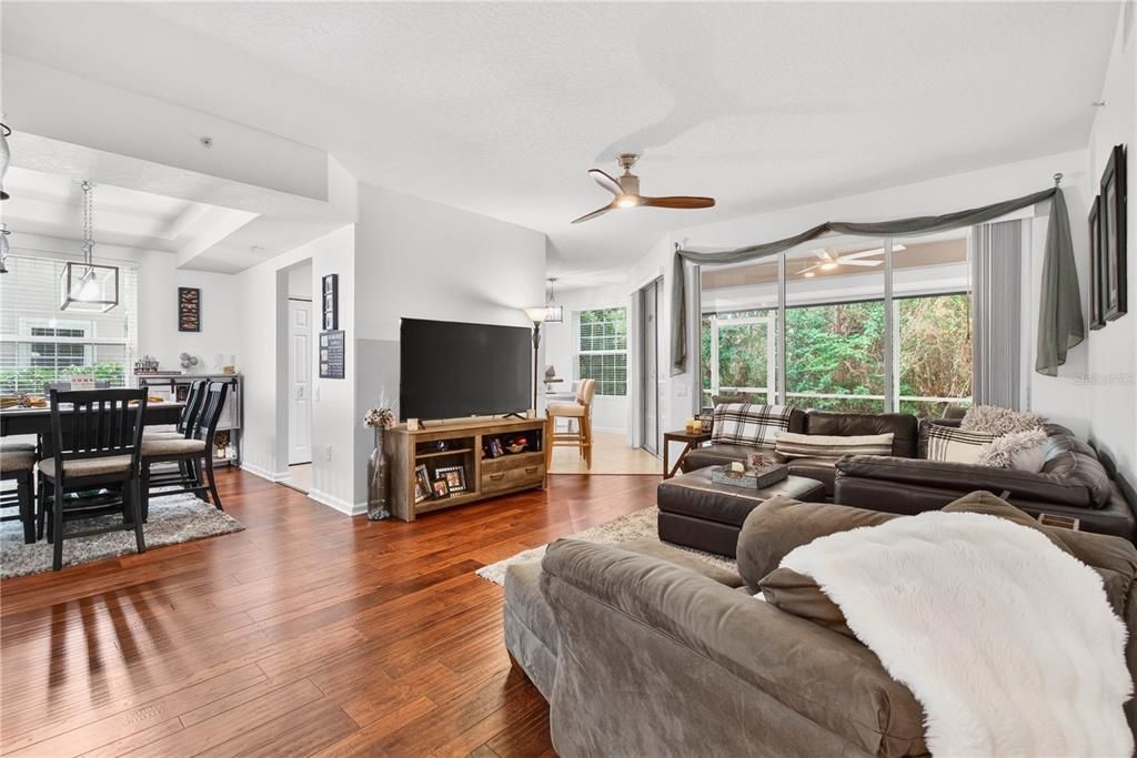 В аренду: $2,900 (3 спален, 2 ванн, 1638 Квадратных фут)