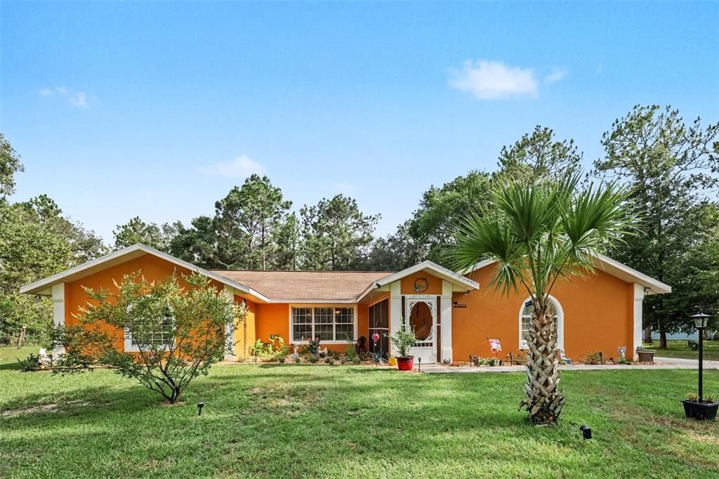 For Sale: $415,000 (4 beds, 2 baths, 2224 Square Feet)