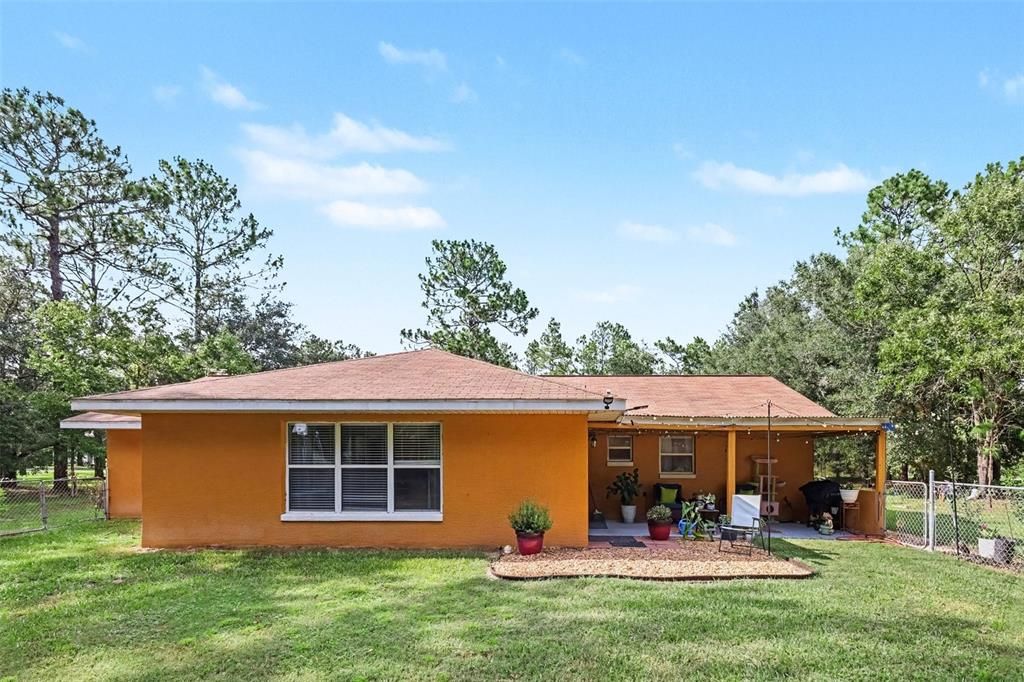 For Sale: $415,000 (4 beds, 2 baths, 2224 Square Feet)