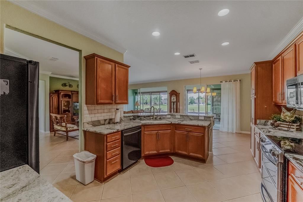 For Sale: $436,634 (3 beds, 2 baths, 1958 Square Feet)