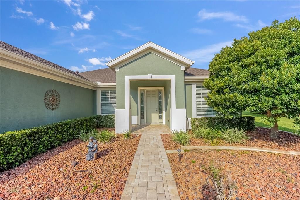 For Sale: $436,634 (3 beds, 2 baths, 1958 Square Feet)
