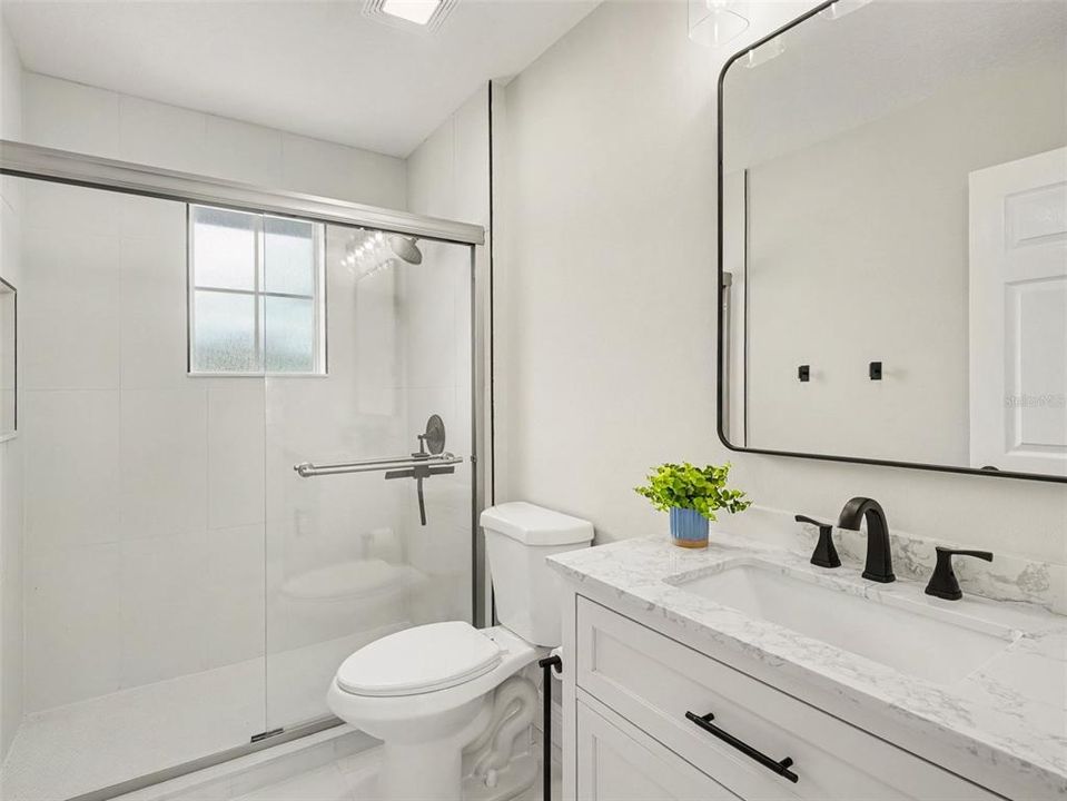 En Venta: $700,000 (4 camas, 3 baños, 2572 Pies cuadrados)