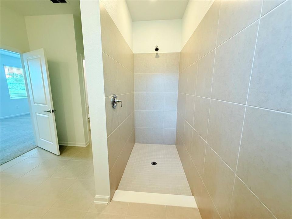 В аренду: $2,649 (4 спален, 3 ванн, 2199 Квадратных фут)
