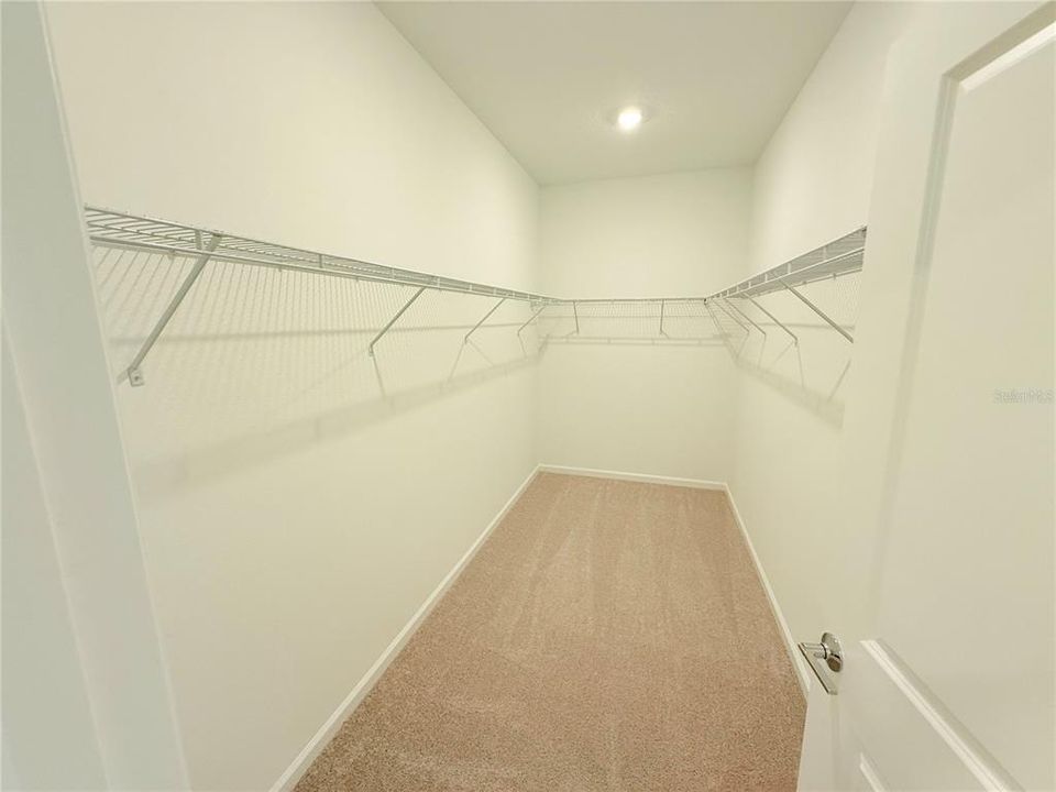 В аренду: $2,649 (4 спален, 3 ванн, 2199 Квадратных фут)