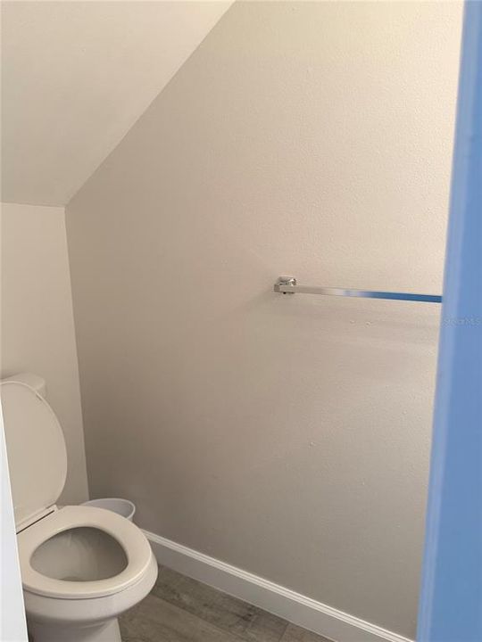В аренду: $1,700 (2 спален, 1 ванн, 864 Квадратных фут)