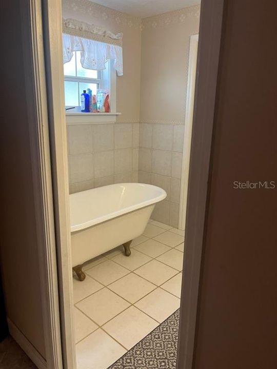 На продажу: $469,000 (3 спален, 2 ванн, 2304 Квадратных фут)