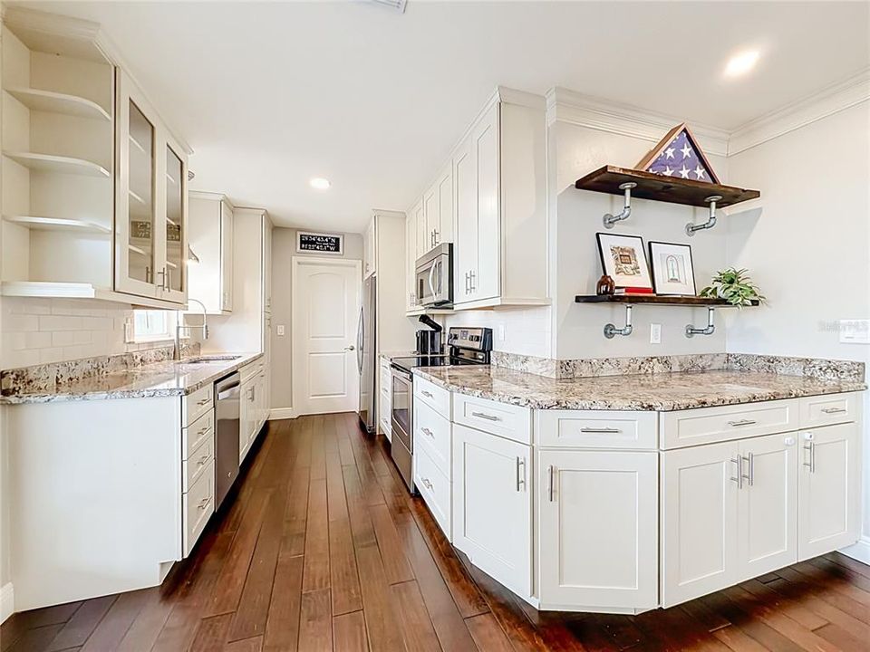 Activo con contrato: $515,000 (3 camas, 2 baños, 1192 Pies cuadrados)