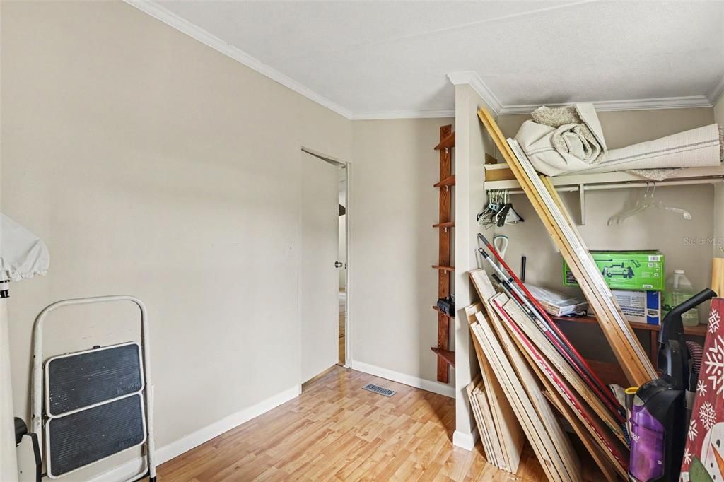 En Venta: $435,000 (3 camas, 2 baños, 1200 Pies cuadrados)