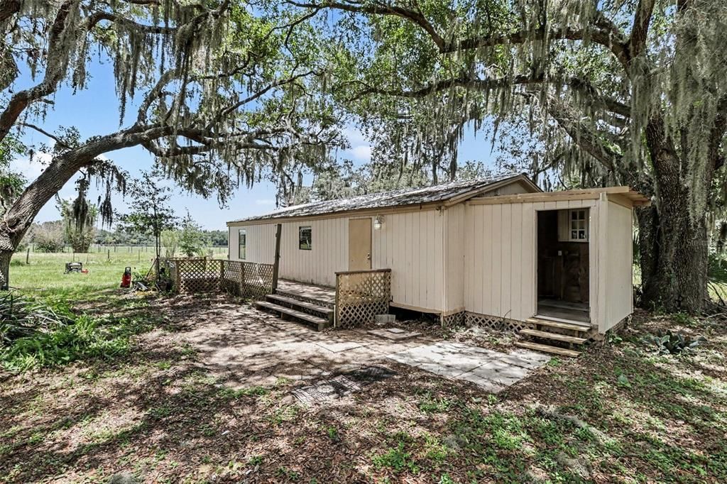 En Venta: $435,000 (3 camas, 2 baños, 1200 Pies cuadrados)