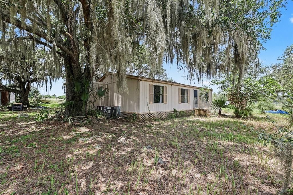 En Venta: $435,000 (3 camas, 2 baños, 1200 Pies cuadrados)
