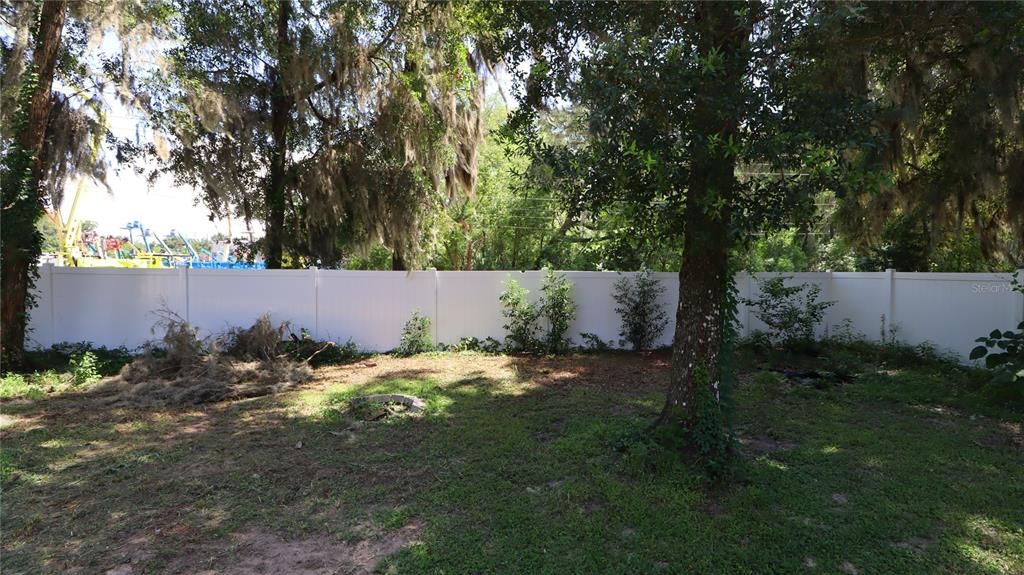 For Sale: $339,500 (4 beds, 2 baths, 2239 Square Feet)
