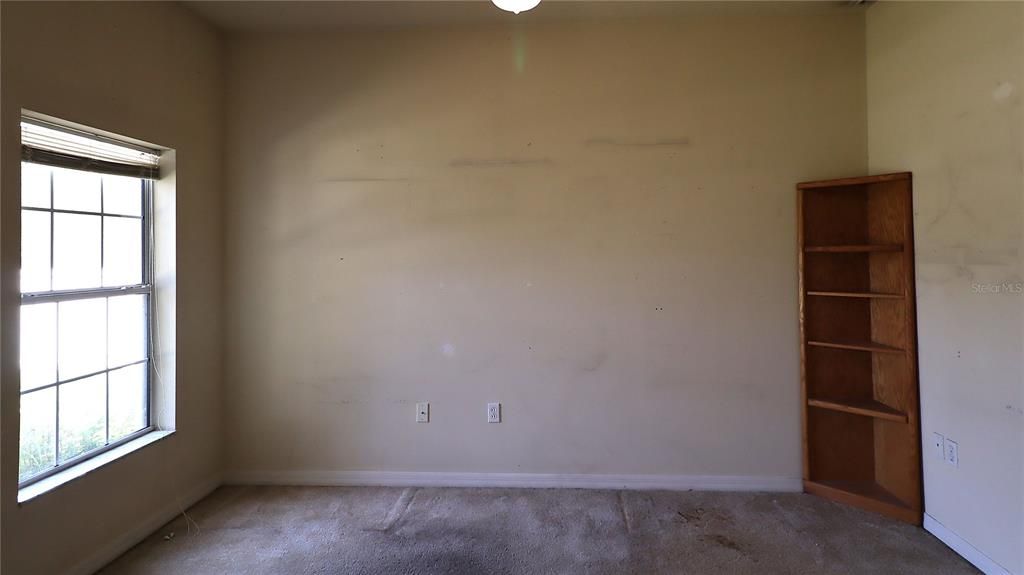 For Sale: $339,500 (4 beds, 2 baths, 2239 Square Feet)