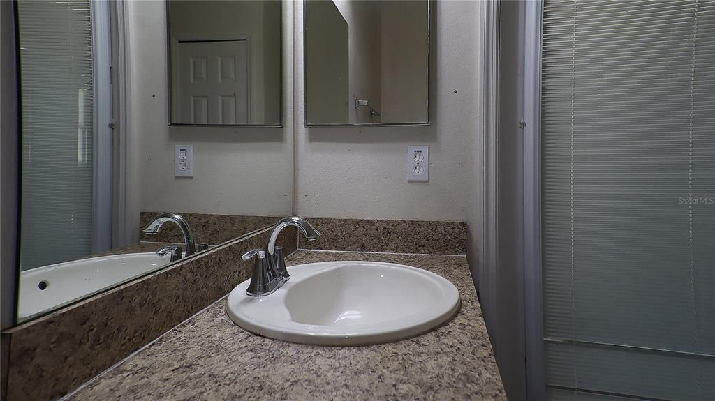 For Sale: $339,500 (4 beds, 2 baths, 2239 Square Feet)
