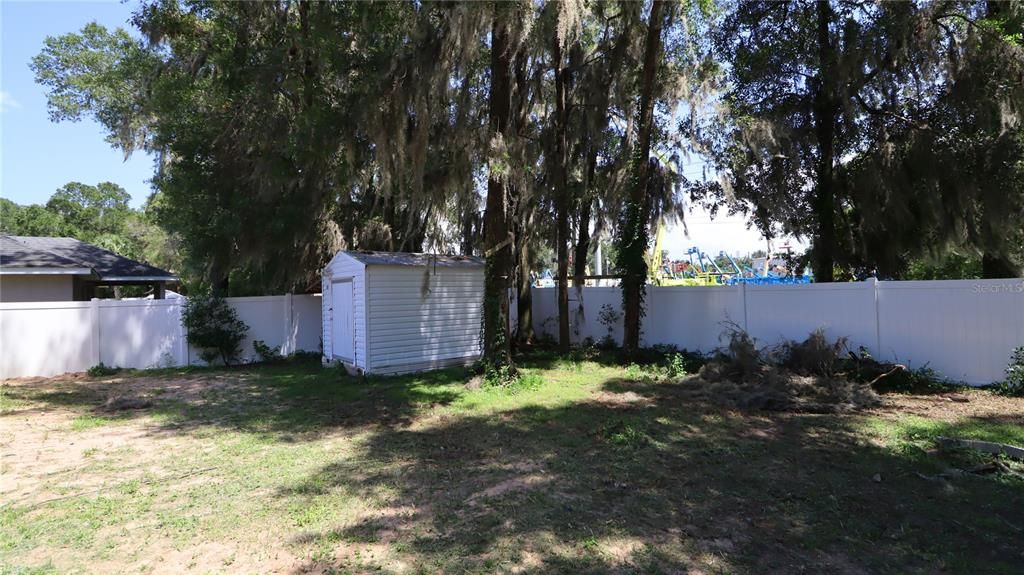 For Sale: $339,500 (4 beds, 2 baths, 2239 Square Feet)