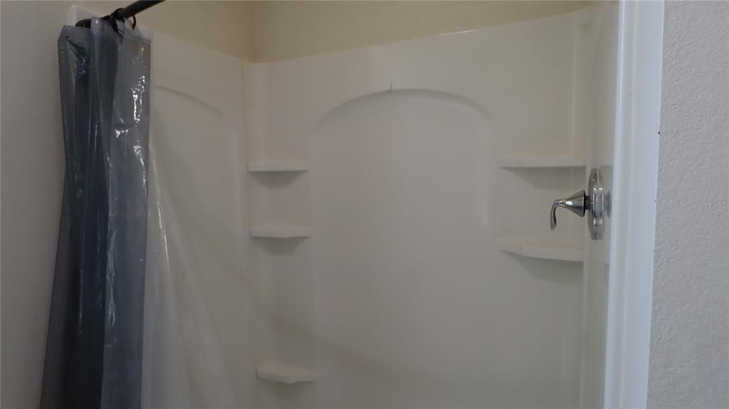 For Sale: $339,500 (4 beds, 2 baths, 2239 Square Feet)
