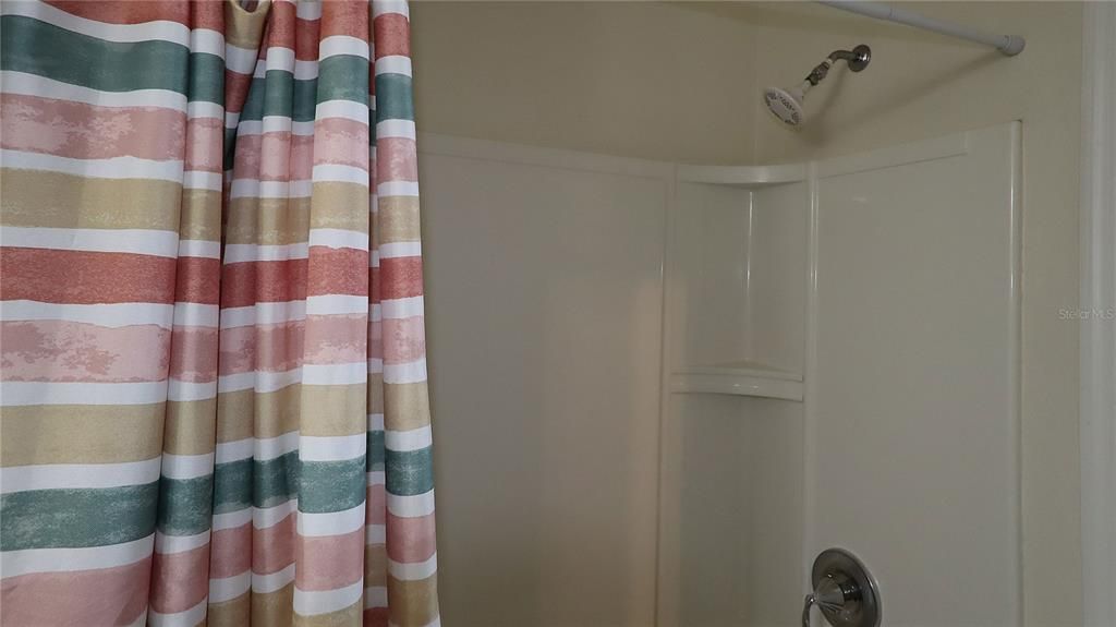 For Sale: $339,500 (4 beds, 2 baths, 2239 Square Feet)