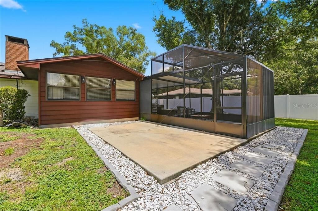 En Venta: $330,000 (3 camas, 2 baños, 1447 Pies cuadrados)
