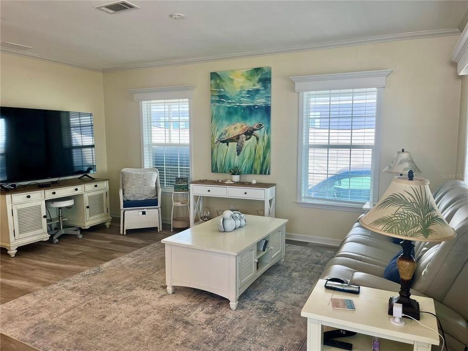 En Venta: $329,000 (2 camas, 2 baños, 1148 Pies cuadrados)