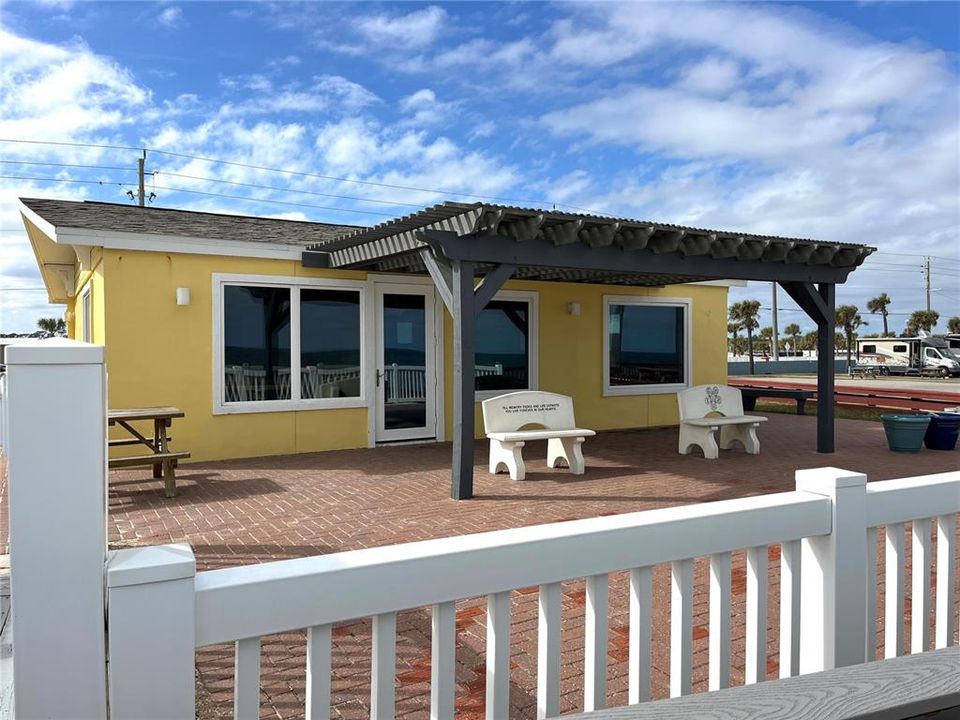 En Venta: $329,000 (2 camas, 2 baños, 1148 Pies cuadrados)