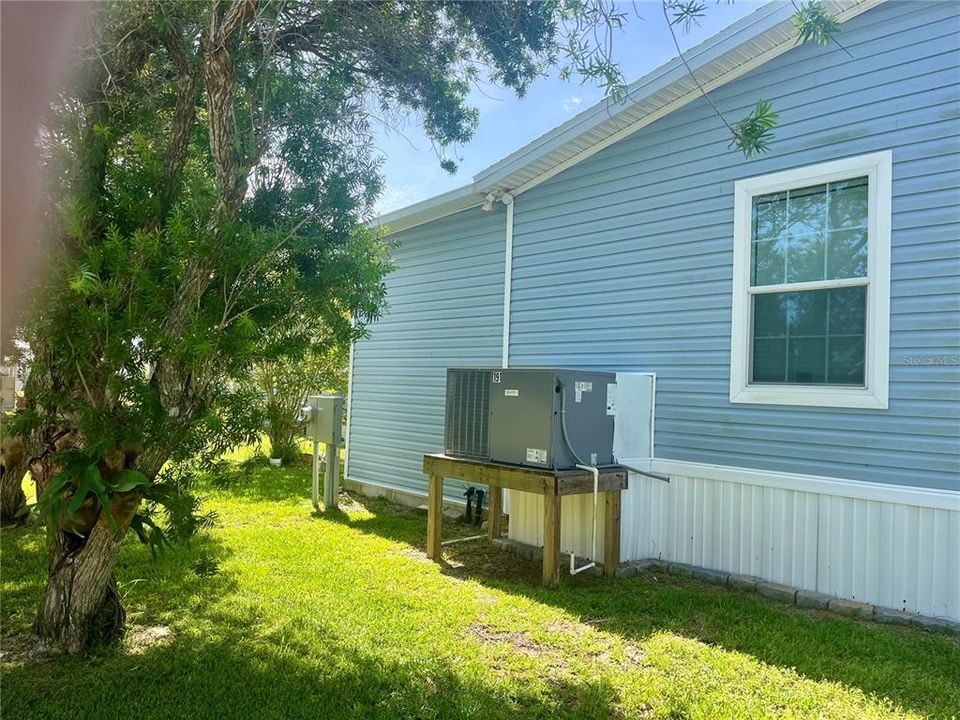 En Venta: $329,000 (2 camas, 2 baños, 1148 Pies cuadrados)