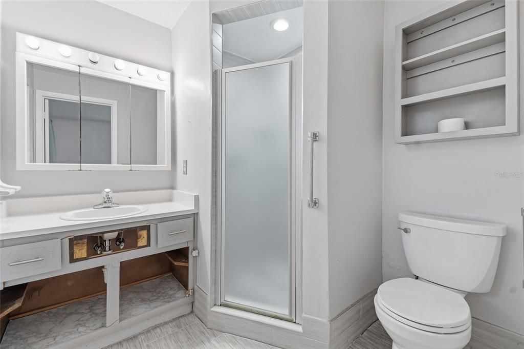 На продажу: $299,000 (3 спален, 2 ванн, 1311 Квадратных фут)