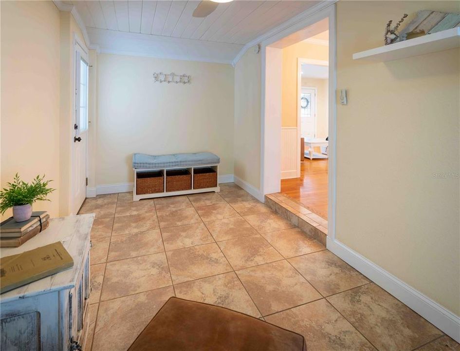 Activo con contrato: $639,900 (2 camas, 1 baños, 1119 Pies cuadrados)