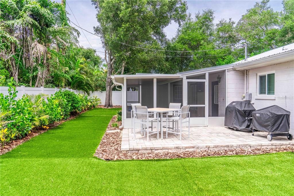 Activo con contrato: $639,900 (2 camas, 1 baños, 1119 Pies cuadrados)
