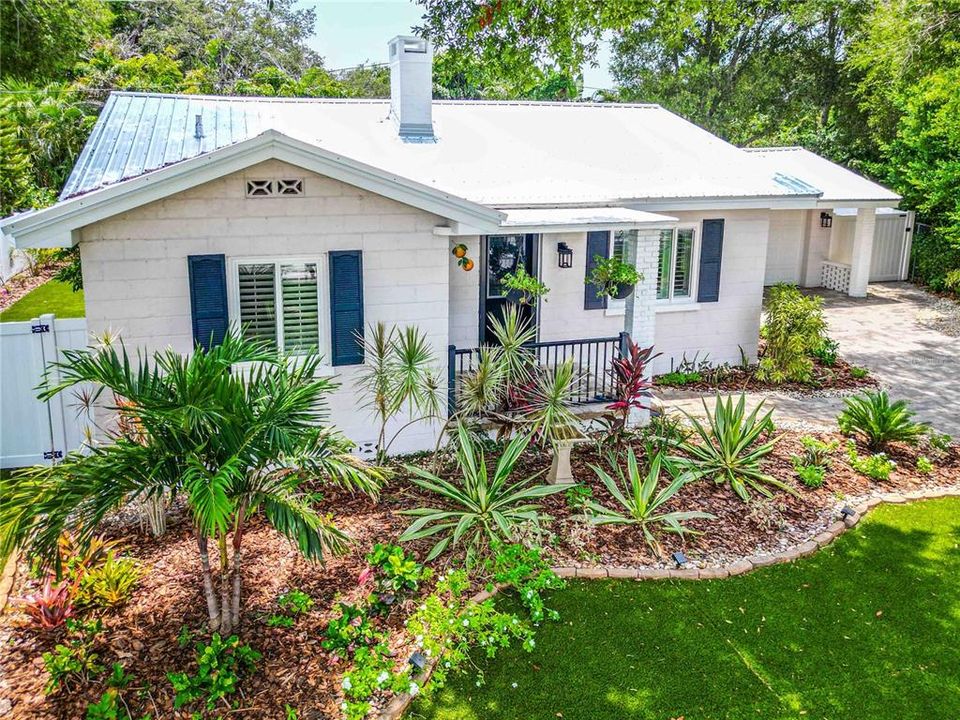 Activo con contrato: $639,900 (2 camas, 1 baños, 1119 Pies cuadrados)